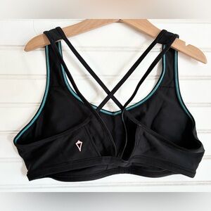 IVIVVA by LULULEMON girls size 14 black bra